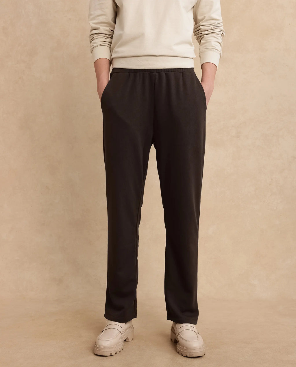 Rareism Women's Trunky Brown Cotton Blend Plain Ankle Length Straight Fit Track Pant
