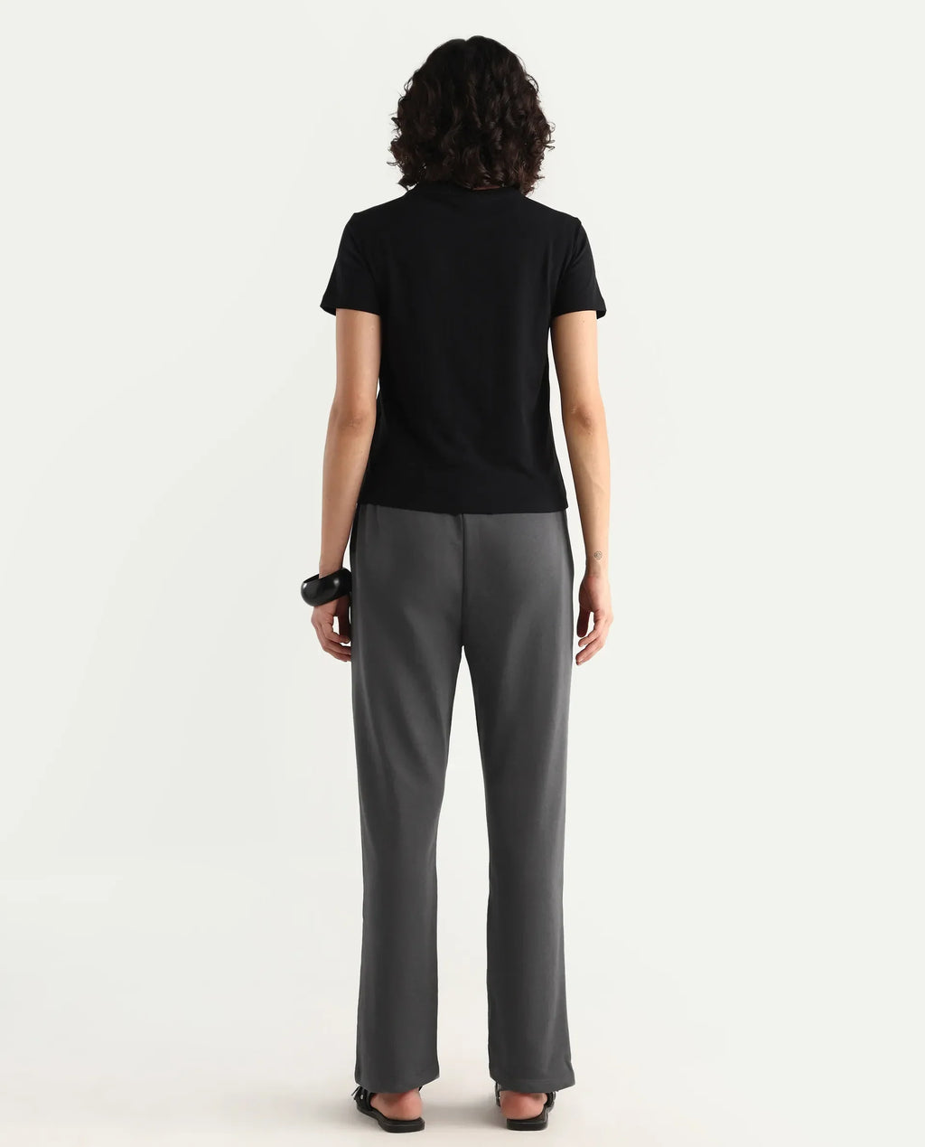 Rareism Women's Trunky Dark Grey Cotton Blend Plain Ankle Length Straight Fit Track Pant