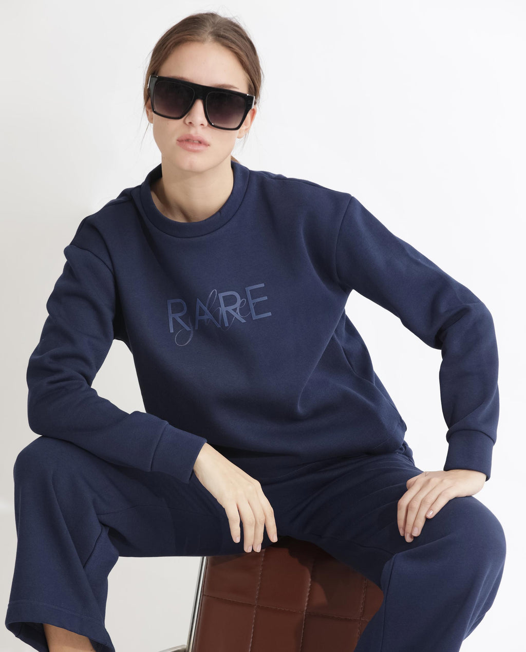 Rareism Women's Tuppen Navy Polyester Blend Crew Neck Printed Relaxed Fit Sweatshirt