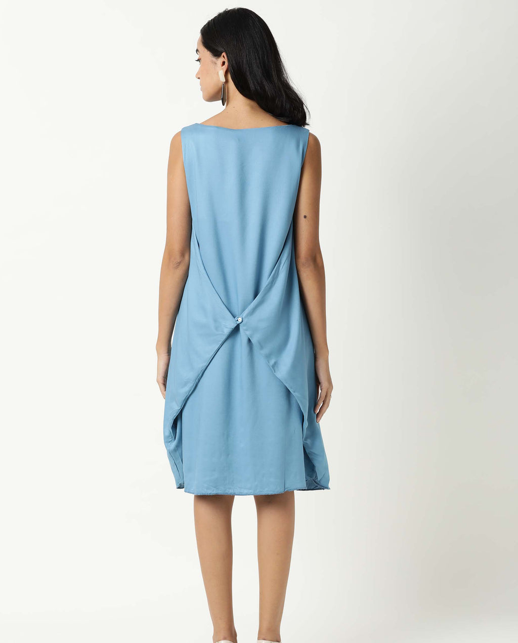 Rareism Women's Clenzo Blue Tencel Crew Neck Plain Sleeveless Knee Length Regular Fit Dress