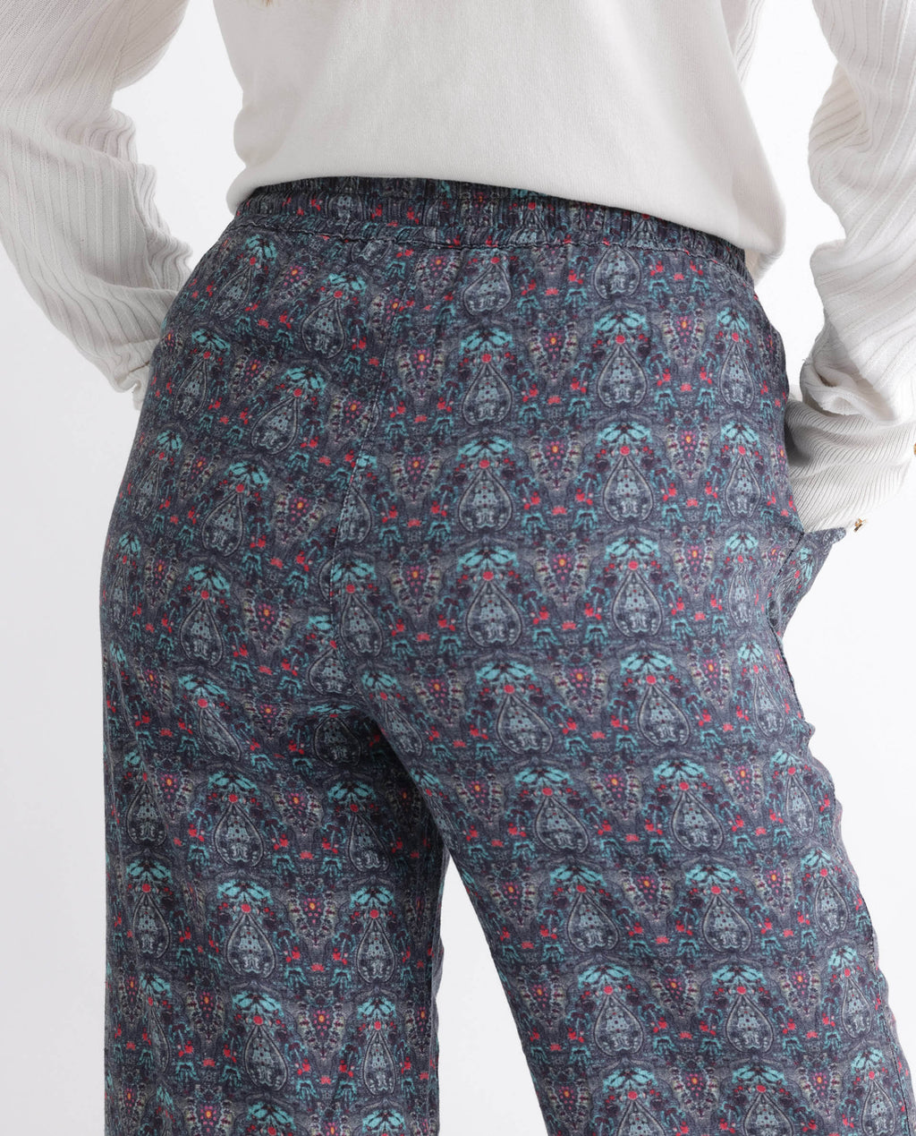 Rareism Women's Victo Grey Cotton Geometric Print Ankle Length Tailored Trouser