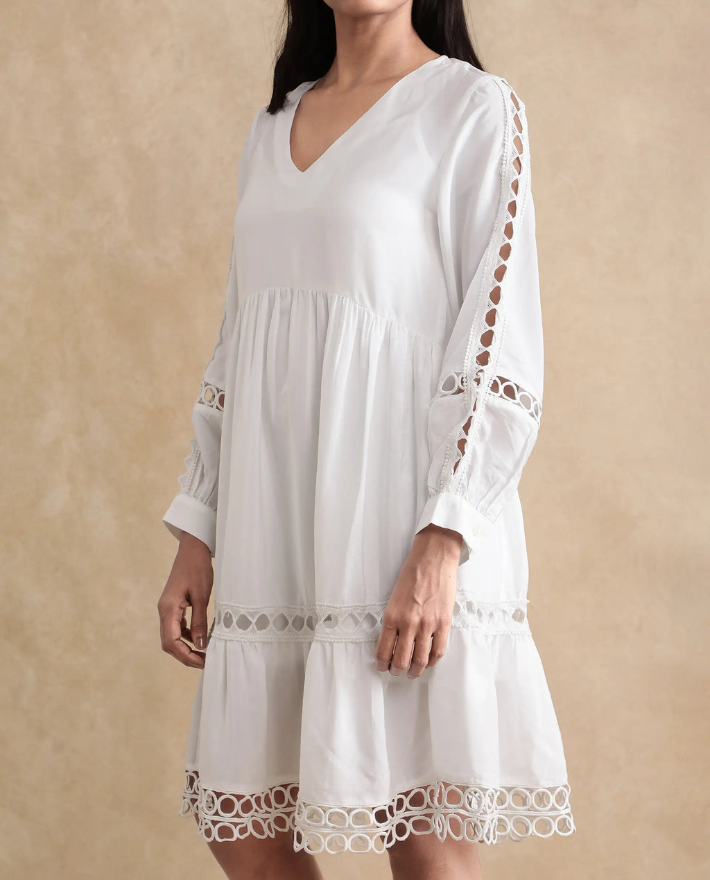Rareism Women's Wimbledon White Polyester Mandarin Collar Plain Cuffed Sleeve Mini Relaxed Fit Dress
