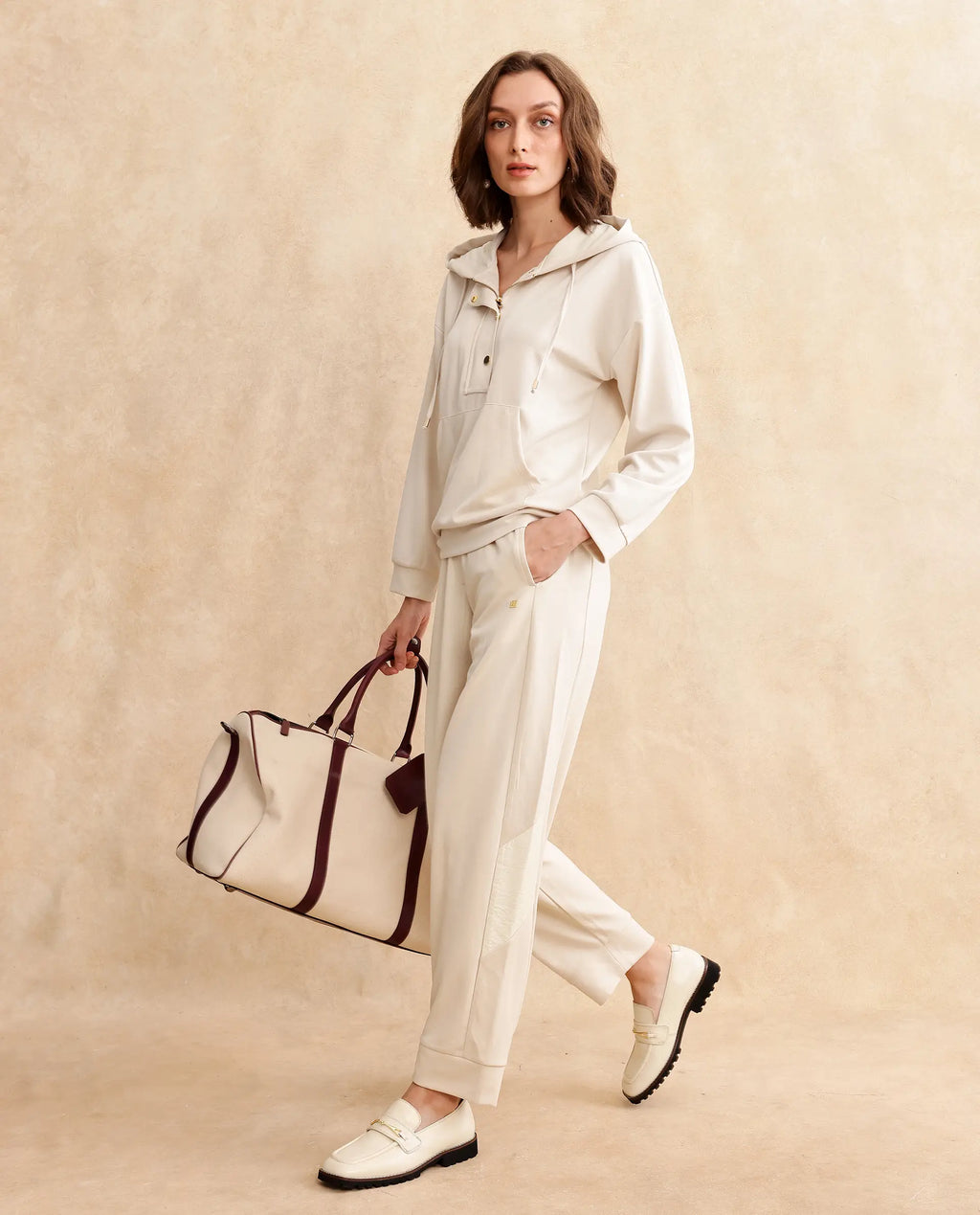 Rareism Women's Yalova Off White Modal Blend Hooded Plain Relaxed Fit Sweatshirt