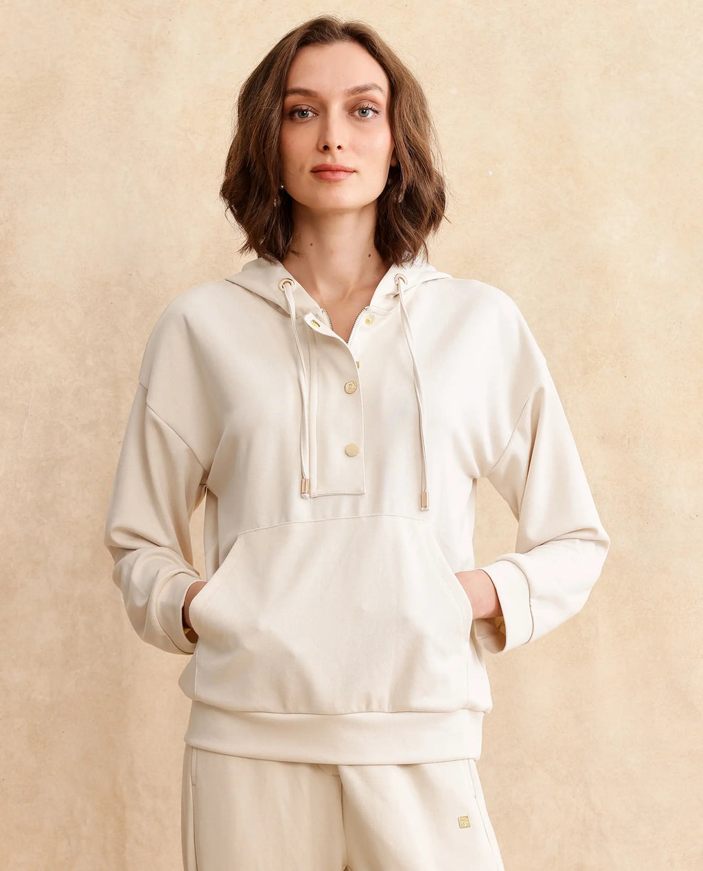Rareism Women's Yalova Off White Modal Blend Hooded Plain Relaxed Fit Sweatshirt