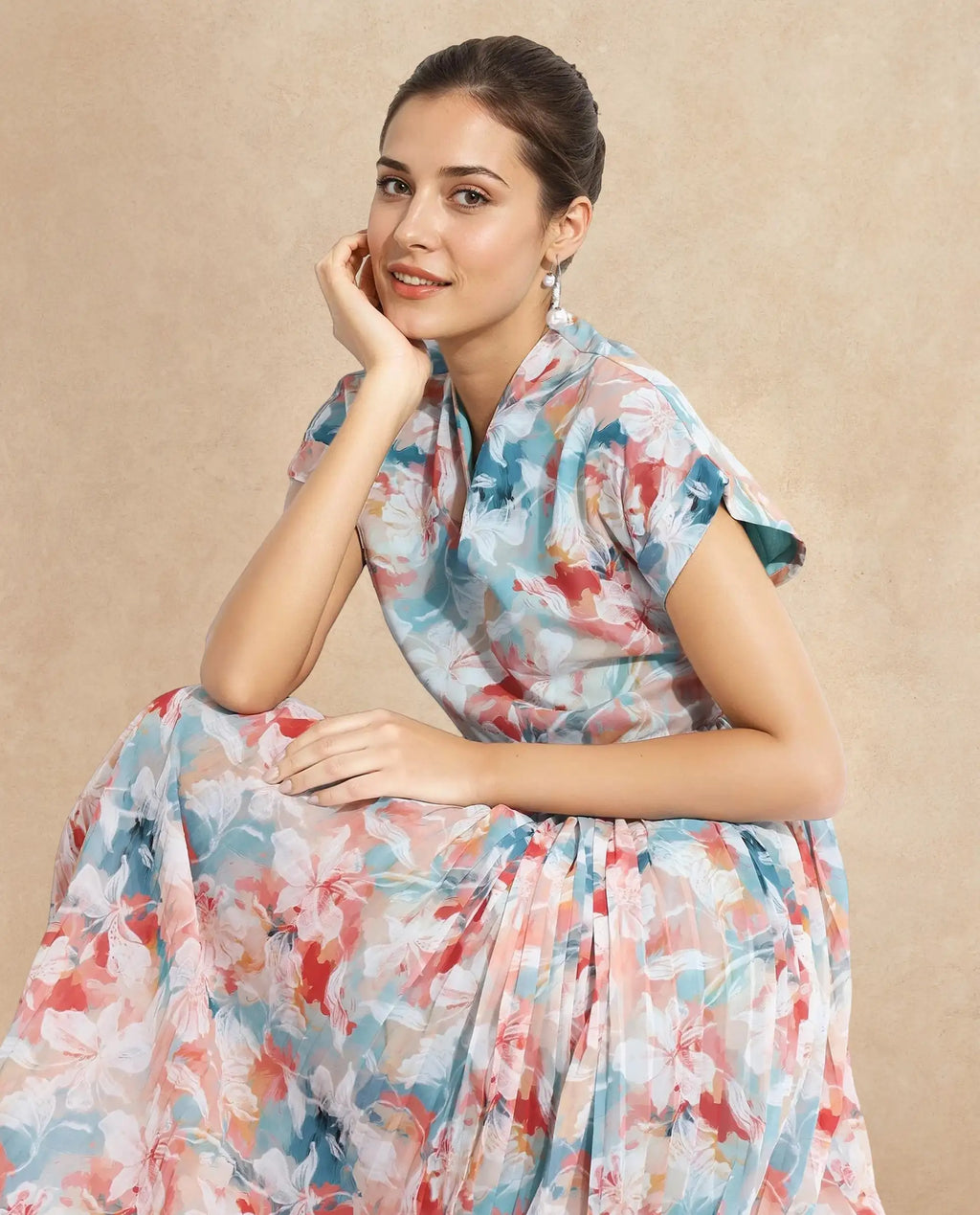 Rareism Women's Zinuzu Light Multi Polyester V-Neck Floral Print Extended Sleeves Midi Fit And Flare Dress