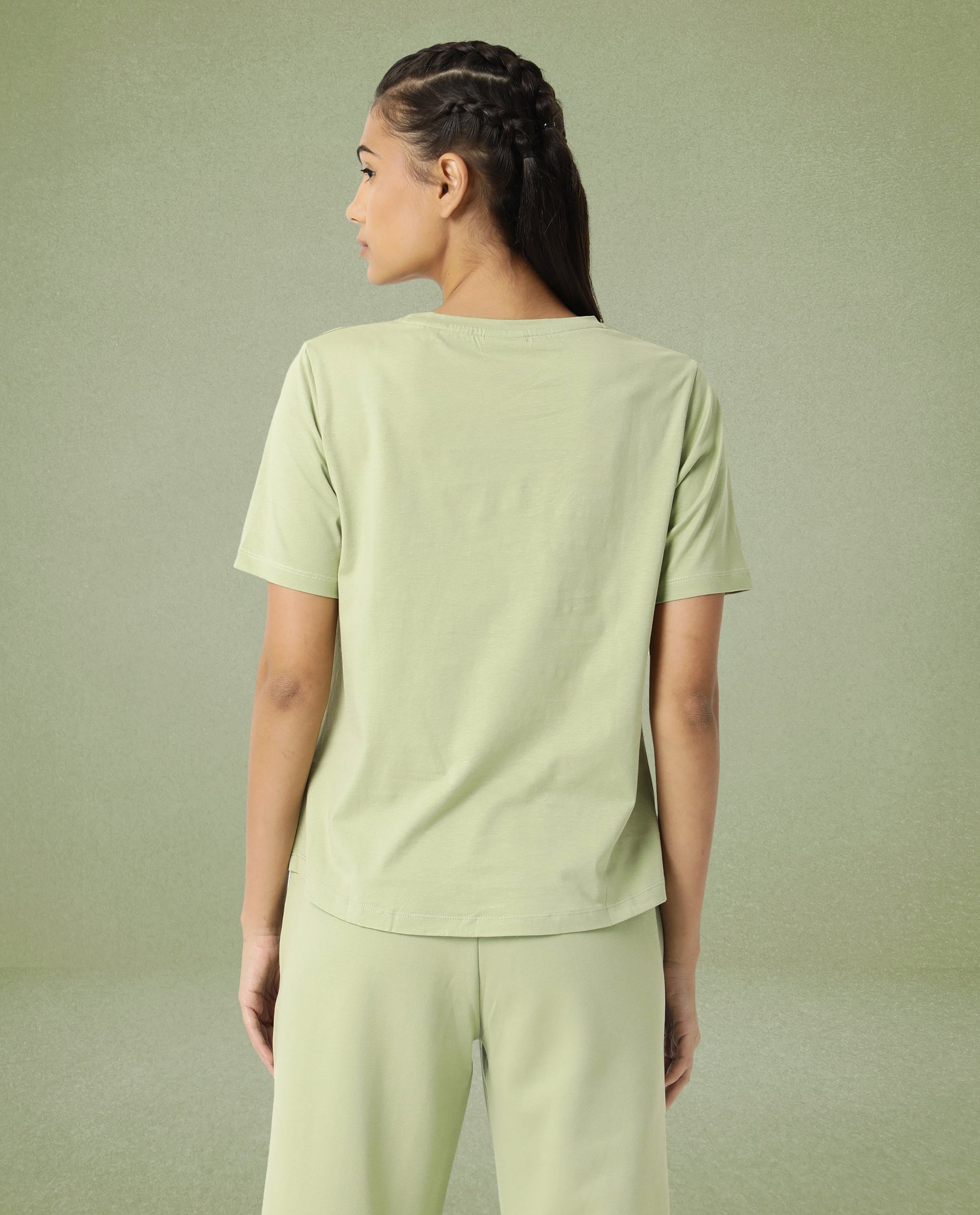 Rareism Women's Light Weight High Stretch 180 Gsm Cotton Crew Neck Plain Regular Fit T-Shirt
