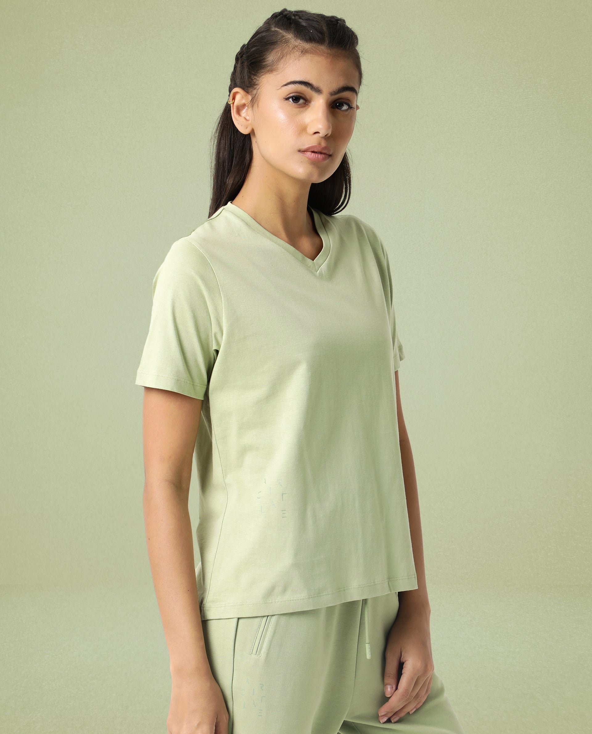 Rareism Women's Light Weight High Stretch 180 Gsm Cotton V-Neck Plain Regular Fit T-Shirt