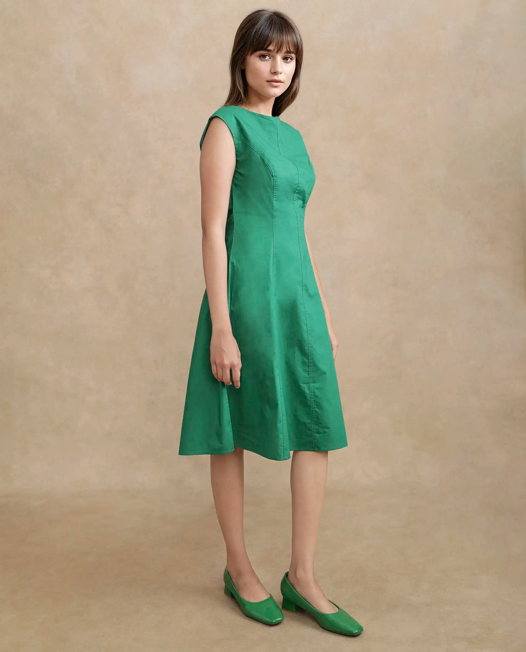 Rareism Women's Bhlaski Green Cotton Round Neck Plain Sleeveless Knee Length Straight Fit Dress