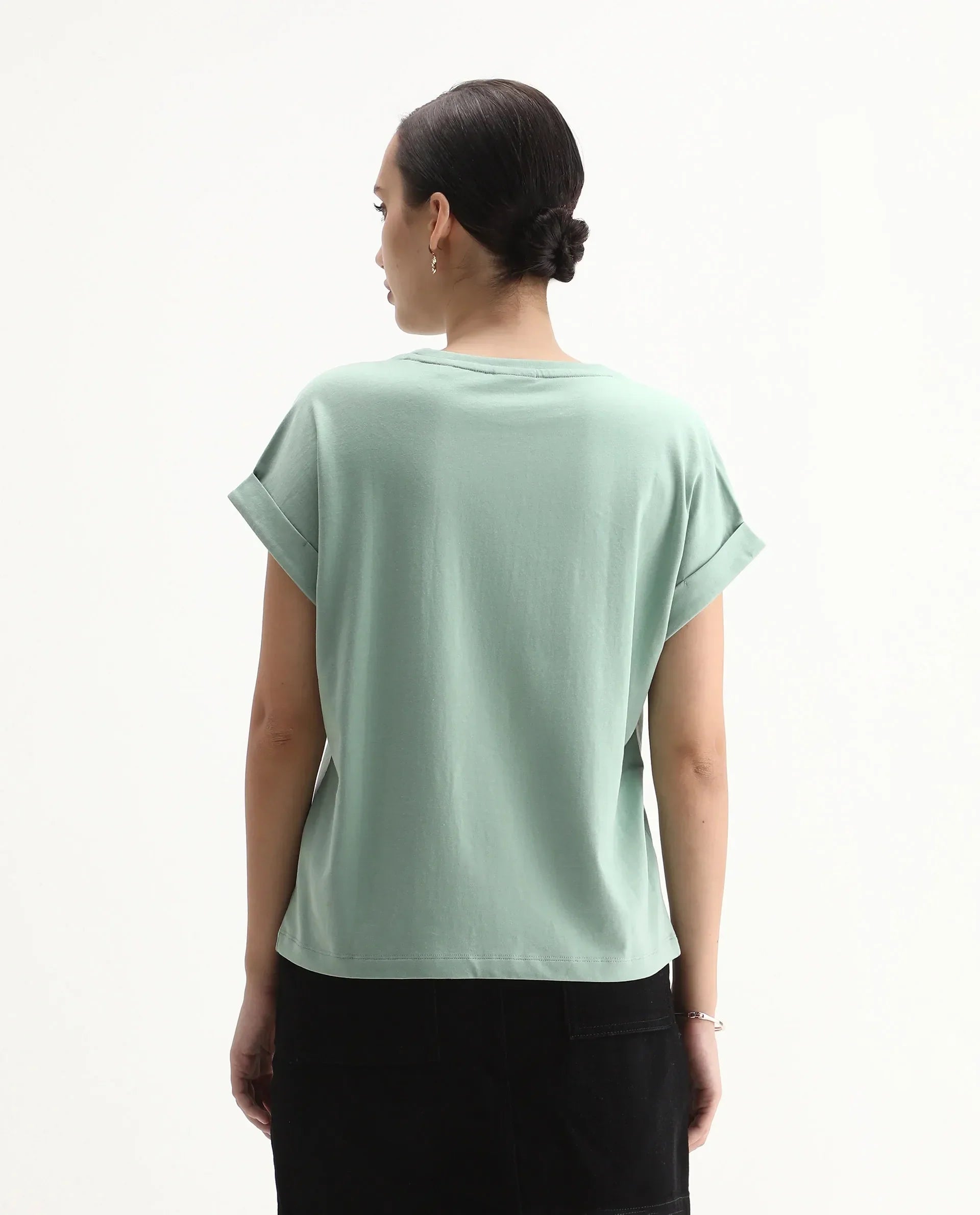 Rareism Women's Cerd Light Green Cotton Fabric Crew Neck Relaxed Fit Graphic Print T-Shirt