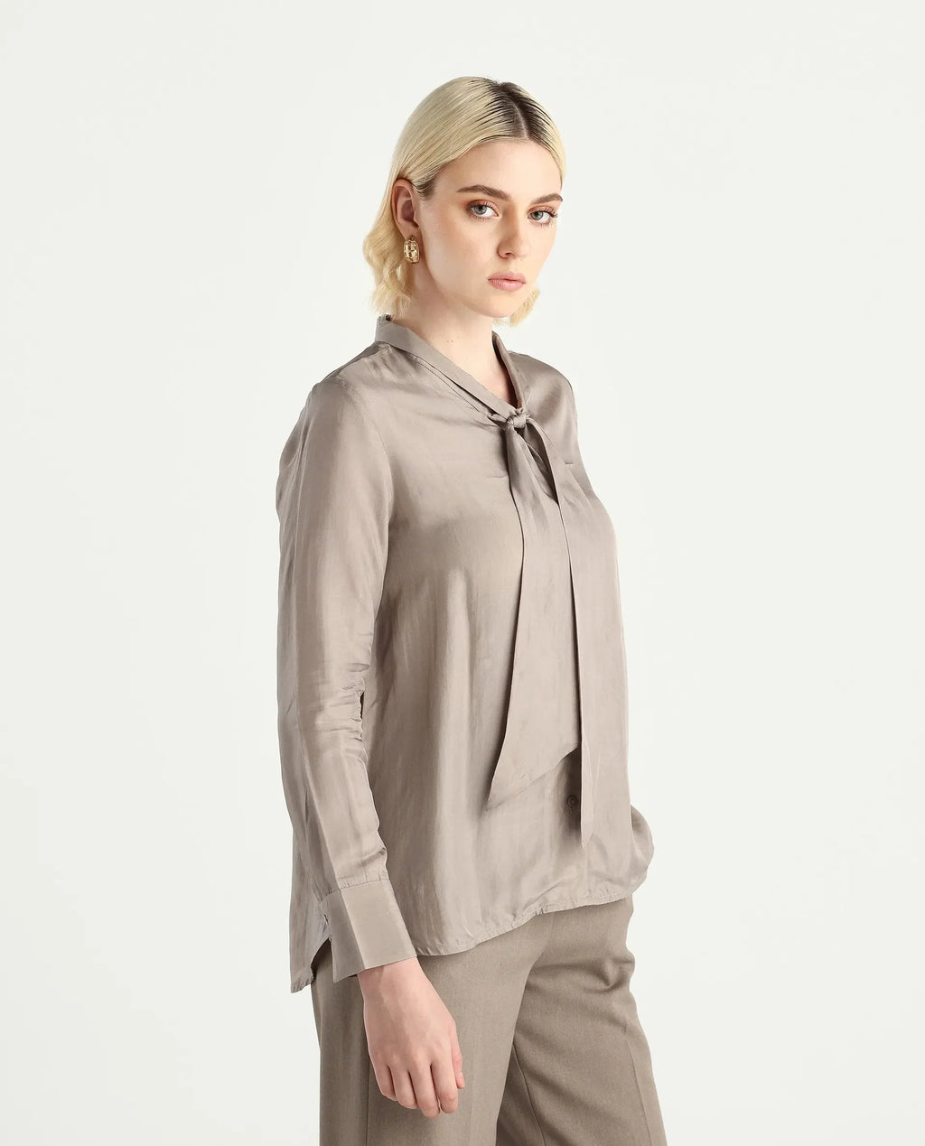 Rareism Women's Epoam Grey Cotton Blend Plain Cuffed Sleeve Regular Fit Shirt