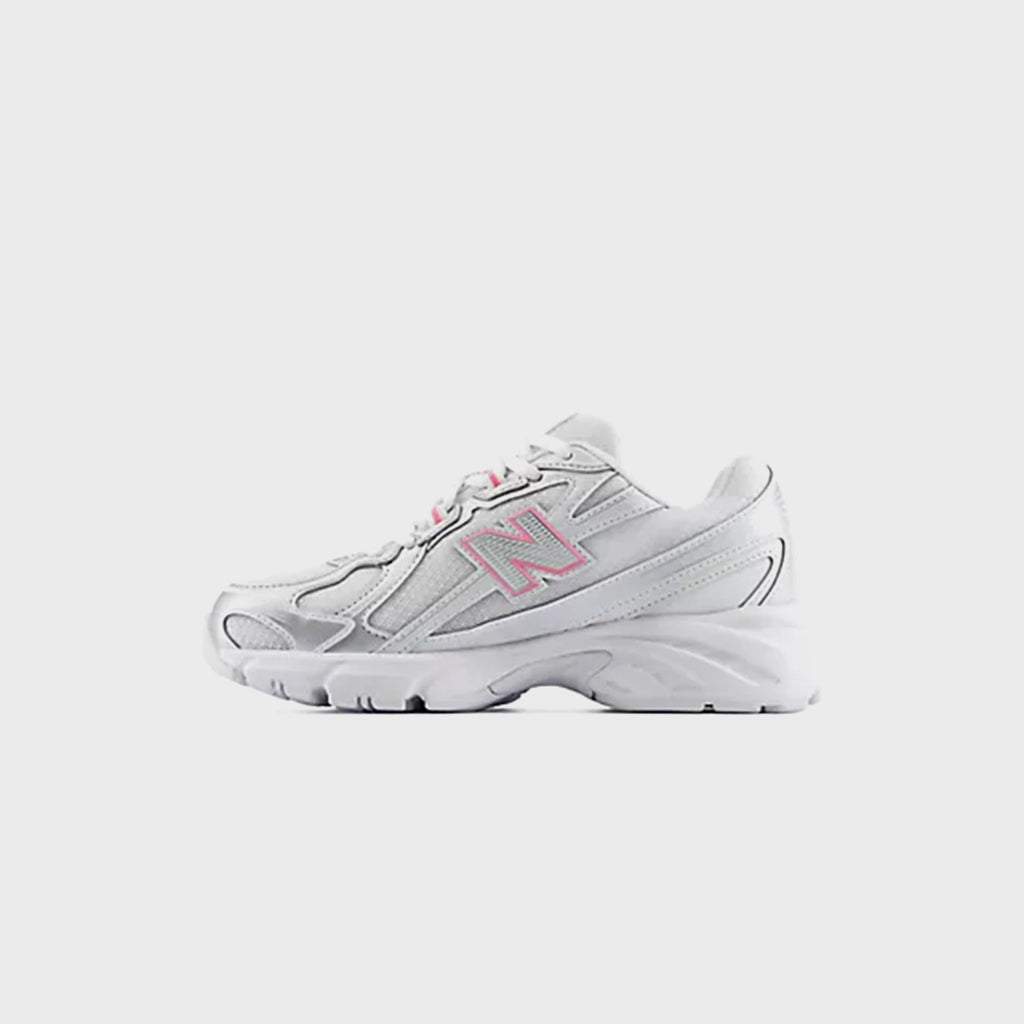New Balance GS 740 Bungee Lace - Silver Metallic / Signal Pink