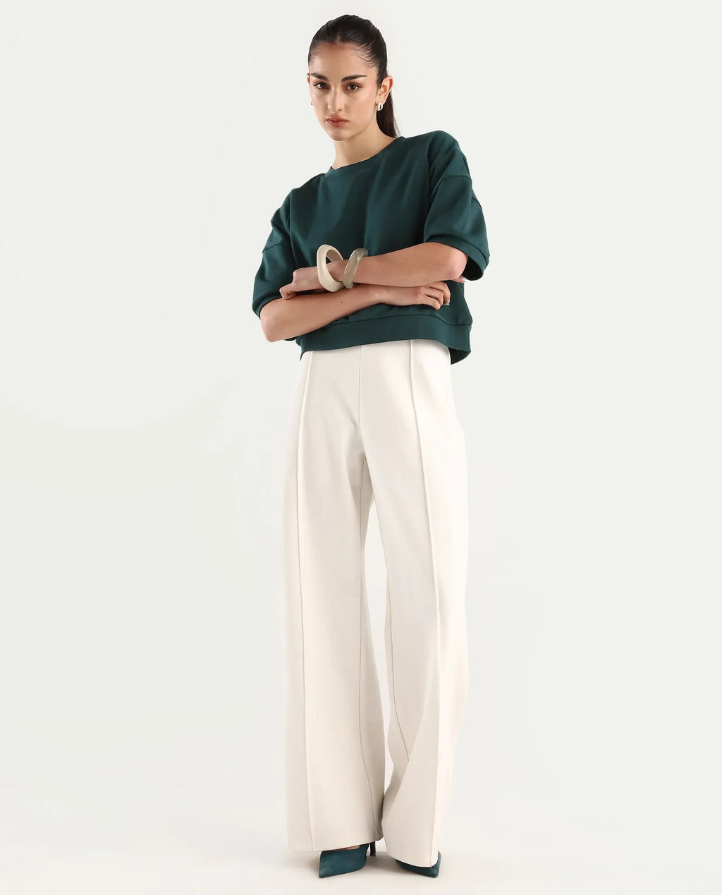 Rareism Women's Ganges Green Cotton Blend Crew Neck Plain Crop Relaxed Fit Sweatshirt
