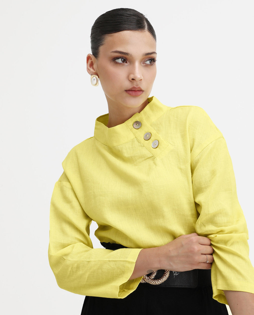 Rareism Women's Mayotte Pastel Yellow Linen Mandarin Collar Plain Relaxed Fit Top
