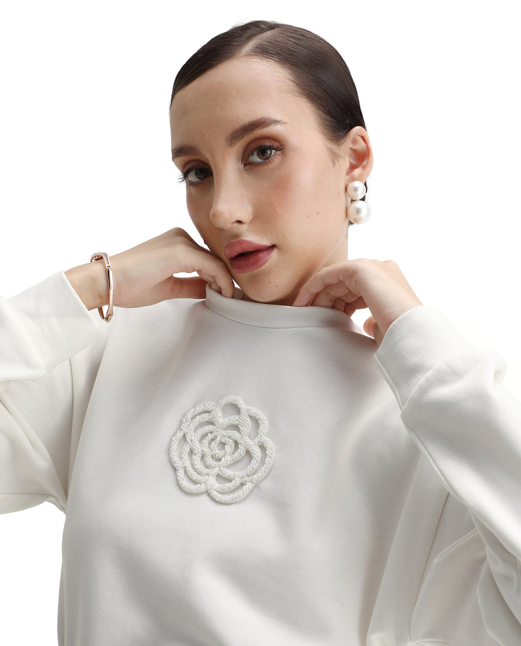 Rareism Women's Flaf Off White Cotton Blend Crew Neck Regular Fit Printed Sweatshirt