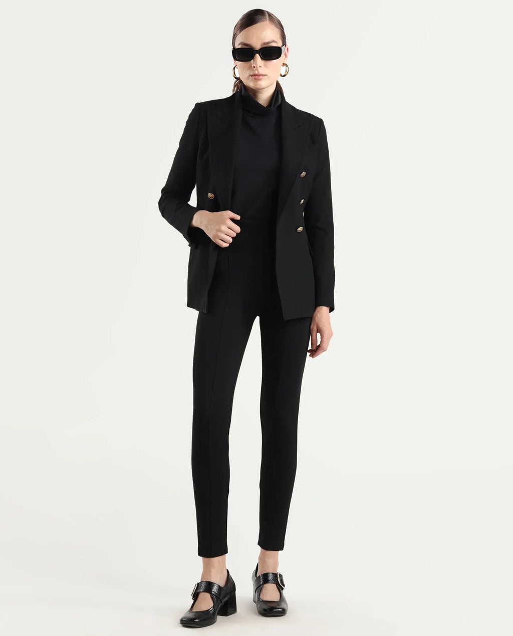 Rareism Women's Jancuro Black Nylon Skinny Fit Plain Trouser