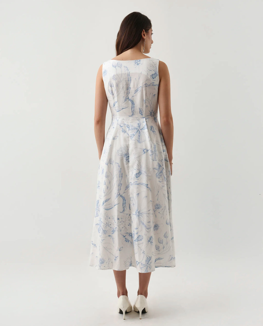 Rareism Women's Jensit Off White Cotton Boat Neck Fit And Flare Printed Midi Dress