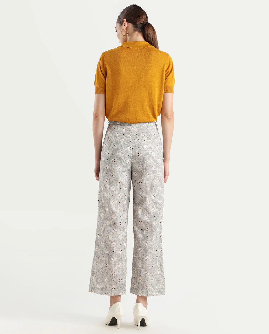 Rareism Women's Kuzal Light Grey Cotton Blend Floral Print Ankle Length Straight Fit Trouser