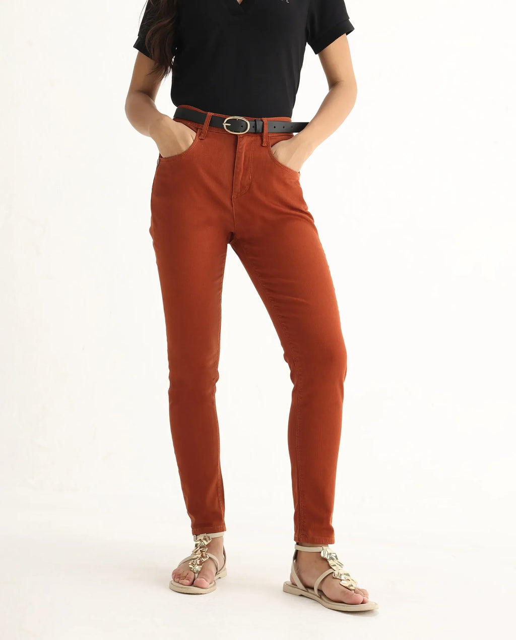 Rareism Women's Metty Rust Cotton Blend Plain Ankle Length Slim Fit Jeans