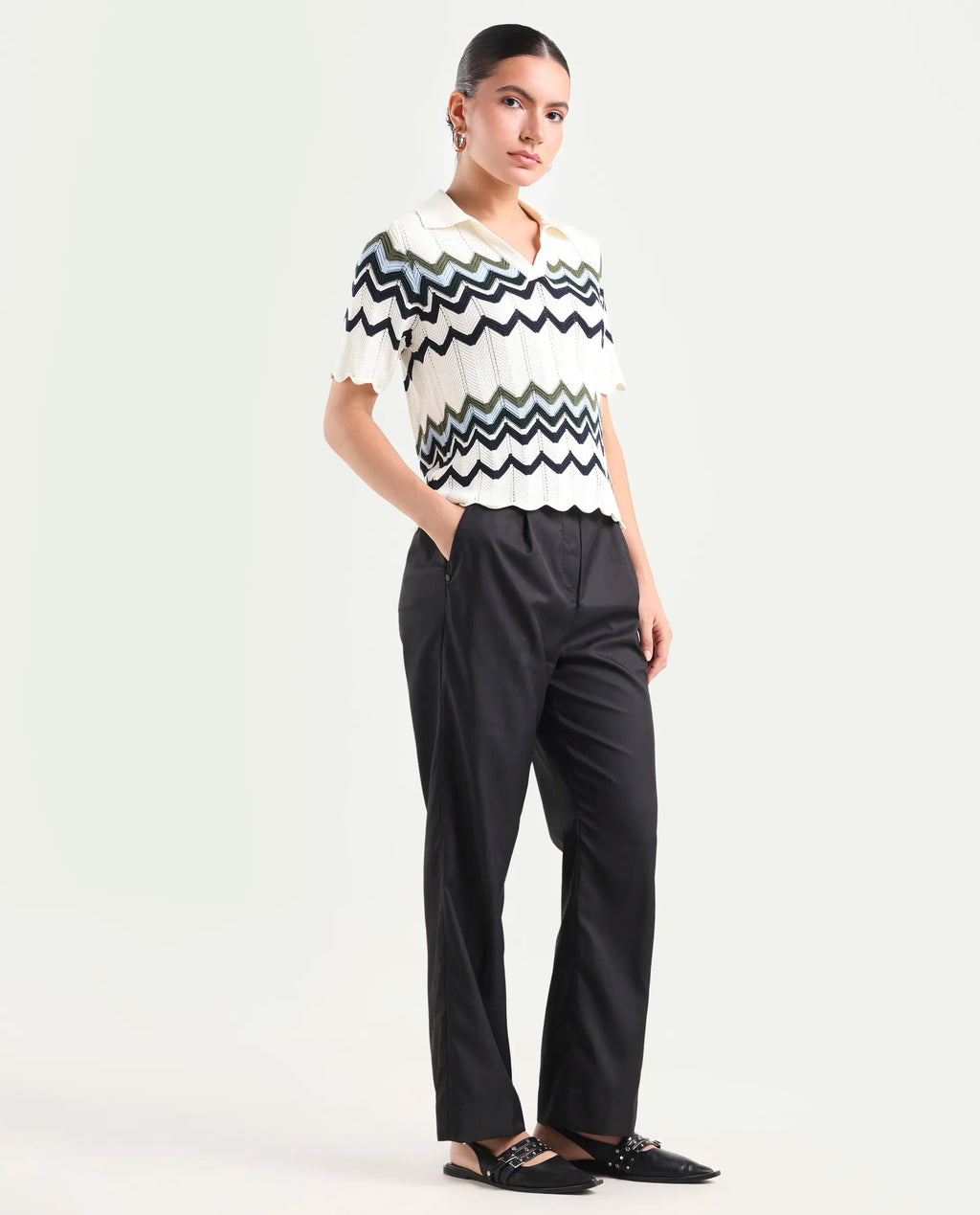 Rareism Women's Miza Black Cotton Plain Ankle Length Straight Fit Trouser