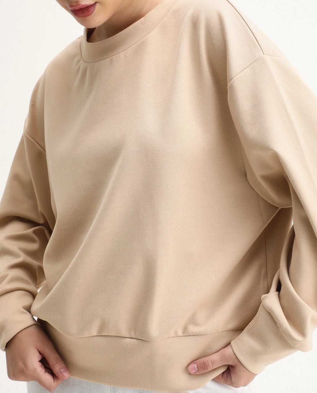 Rareism Women's Nebo Beige Modal Blend Fabric Crew Neck Relaxed Fit Printed Sweatshirt