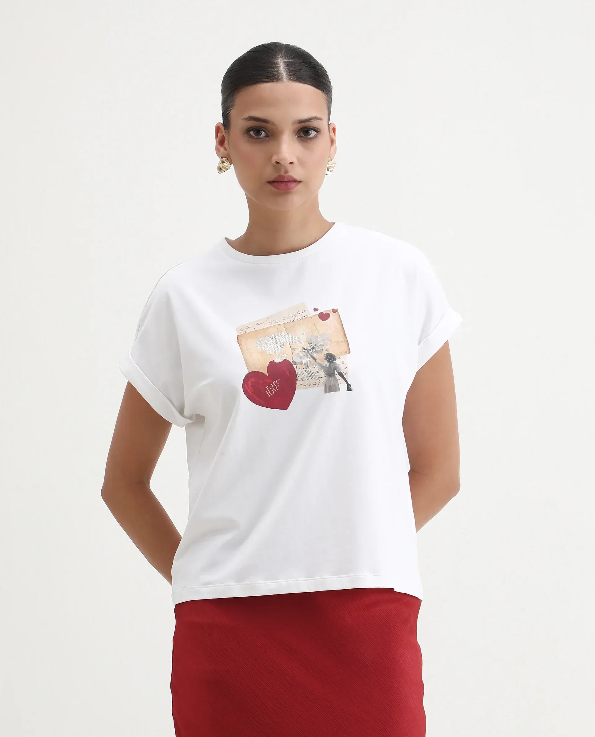 Rareism Women's Somker Off White Cotton Blend Crew Neck Graphic Print Extended Sleeves Regular Fit T-Shirt