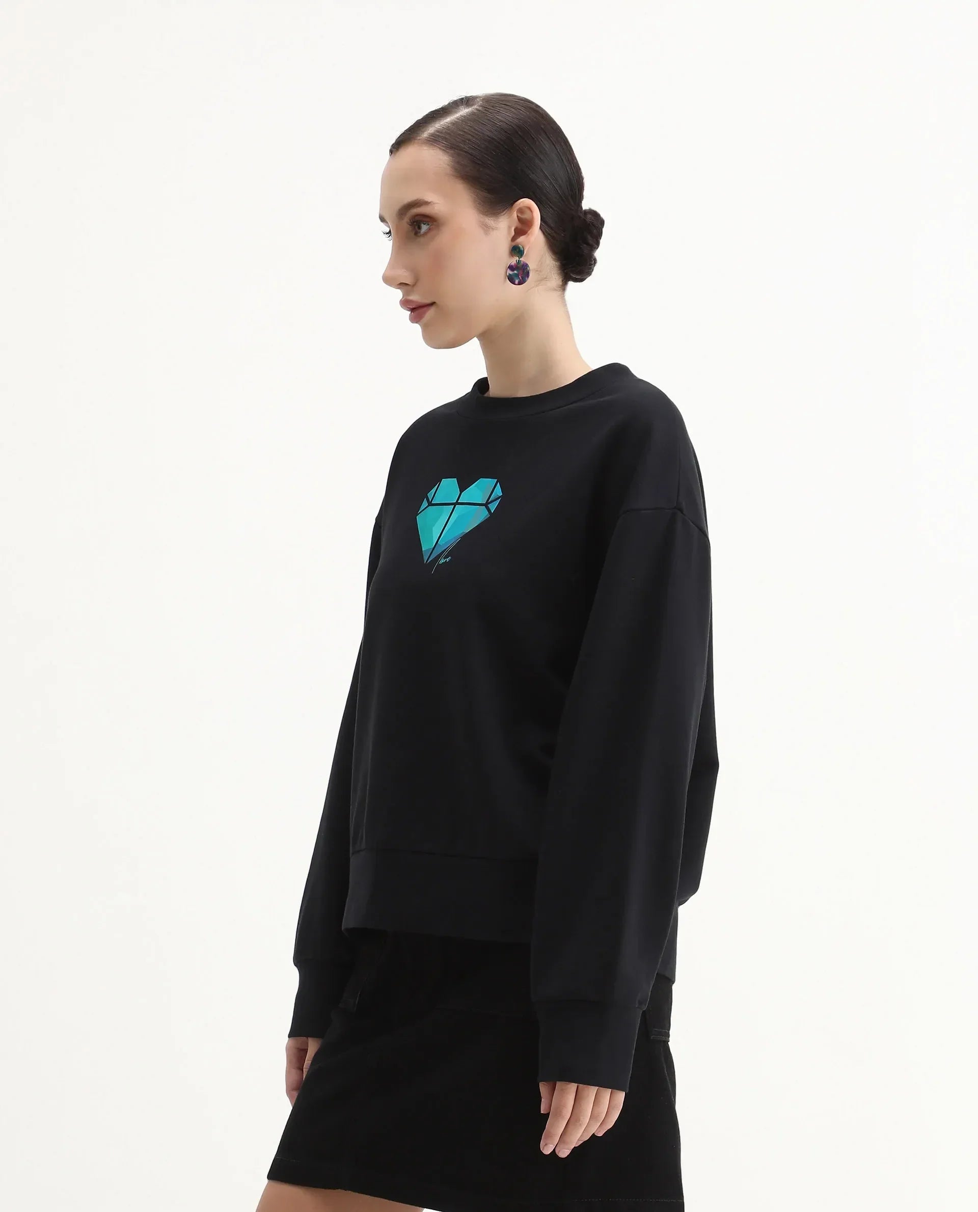 Rareism Women's Vaq Black Cotton Blend Fabric Crew Neck Relaxed Fit Graphic Print Sweatshirt